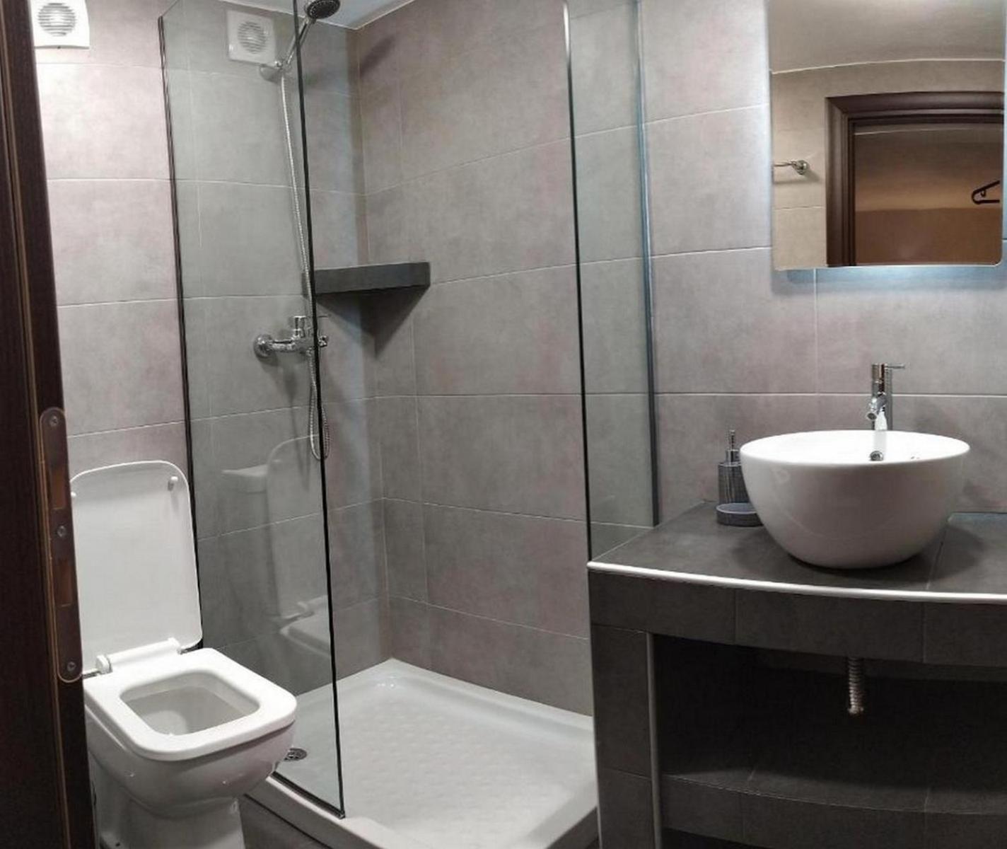 Guesthouse Kastelia กาลัมปากา ภายนอก รูปภาพ